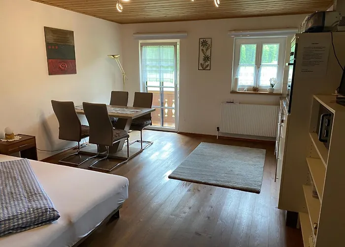 Biobauernhof Hauserbauer * ヒンターゼー